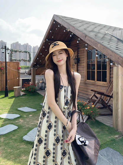 New Fashion Floral Loose-fitting Design Beach Holiday A-line Spaghetti Strap Dress HZ1024