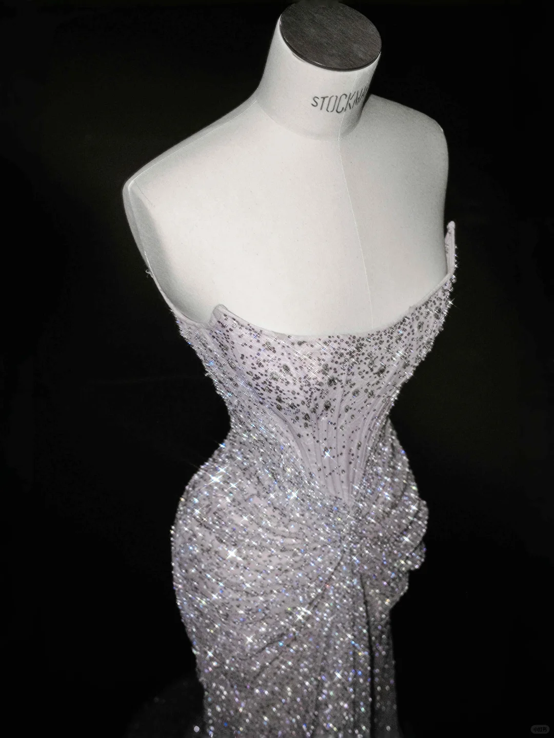 Gorgeous Strapless Mermaid Sequins Beading Long Evening Dress Birthday Outfits, HZ0319