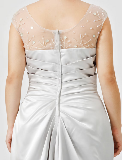 Mother of the Bride Dress Classic Timeless Elegant Luxurious Plus Size Floor Length Satin Sleeveless No with Pleats Crystal