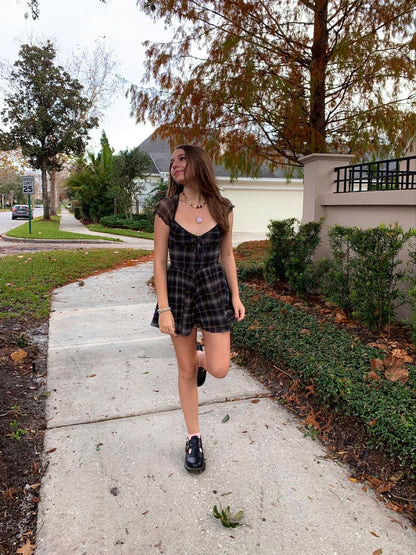 Retro Black Plaid Small Flying Sleeve Waist A-line 17th Birthday Homecoming Dress cc4484