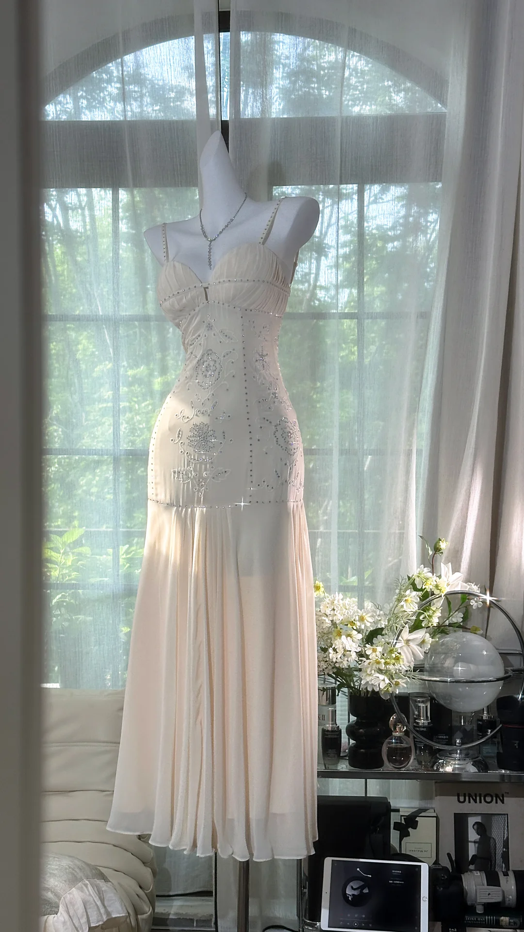 Shiny Ivory Sequined Sweetheart Spaghetti Strap Design Chiffon Prom Dress Evening Dress HZ1024