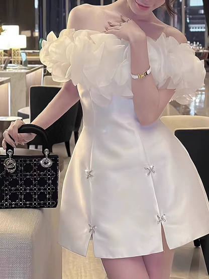 Elegant White Off-the-shoulder Beading Design A-line Party Dress Homecoming Dress HZ1024
