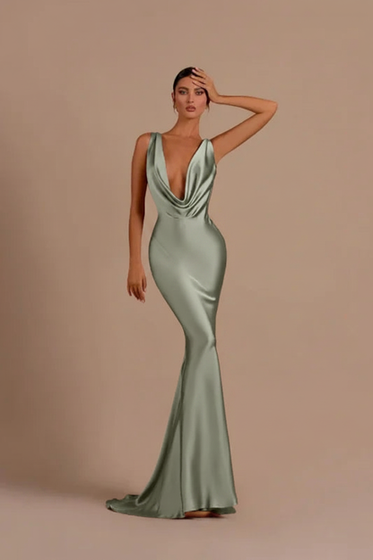 Elegant Champagne Mermaid Prom Dress Long Slimming with Ruffles