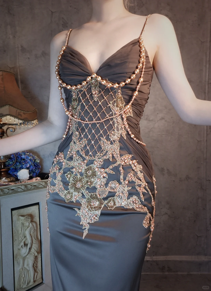 Retro Brown V-neck Beaded Spaghetti Strap Appliqued Design Elegant Satin Evening Dress Prom Dress HZ1024