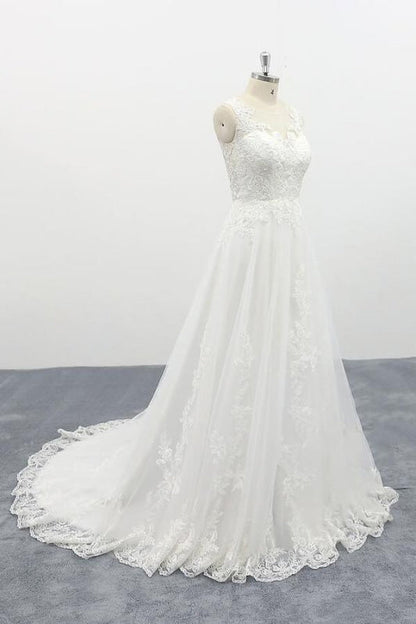 Elegant Appliques Tulle A-line Wedding Dress