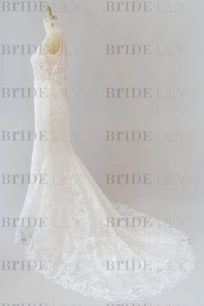 Elegant Appliques V-neck Sheath Wedding Dress Sleeveless