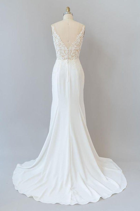 Elegant Lace Mermaid Wedding Dress Floor Length Bridal Gown with Sleeves