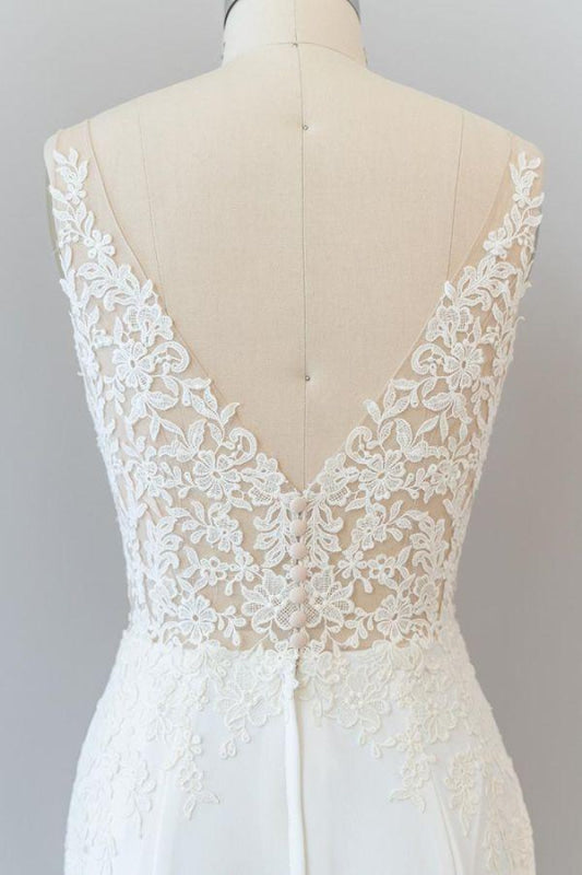 Elegant Lace Mermaid Wedding Dress Floor Length Bridal Gown with Sleeves