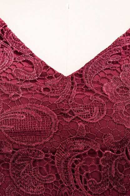 Elegant Lace Open-Back Burgundy Bridesmaid Dresses