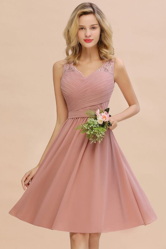 Elegant Ruffle Chiffon Short Bridesmaid Dress Sleeveless V-Neck Aline Knee Length Homecoming Dress
