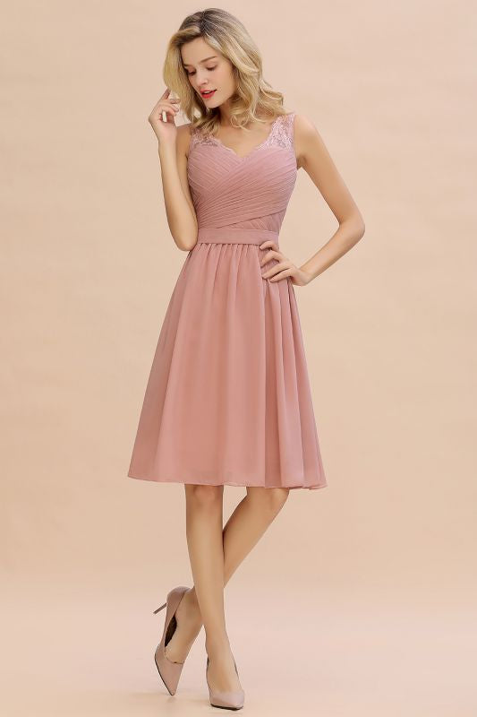 Elegant Ruffle Chiffon Short Bridesmaid Dress Sleeveless V-Neck Aline Knee Length Homecoming Dress