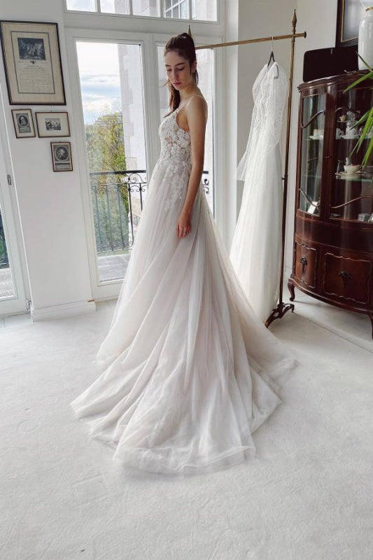 Elegant Tulle Floral Lace Aline Wedding Dresses Sleeveless