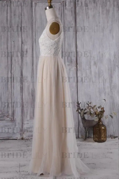 Elegant V-neck Lace A-line Wedding Dress Sleeveless
