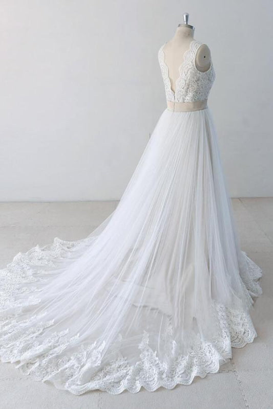 Elegant V-neck Lace Tulle A-line Wedding Dress