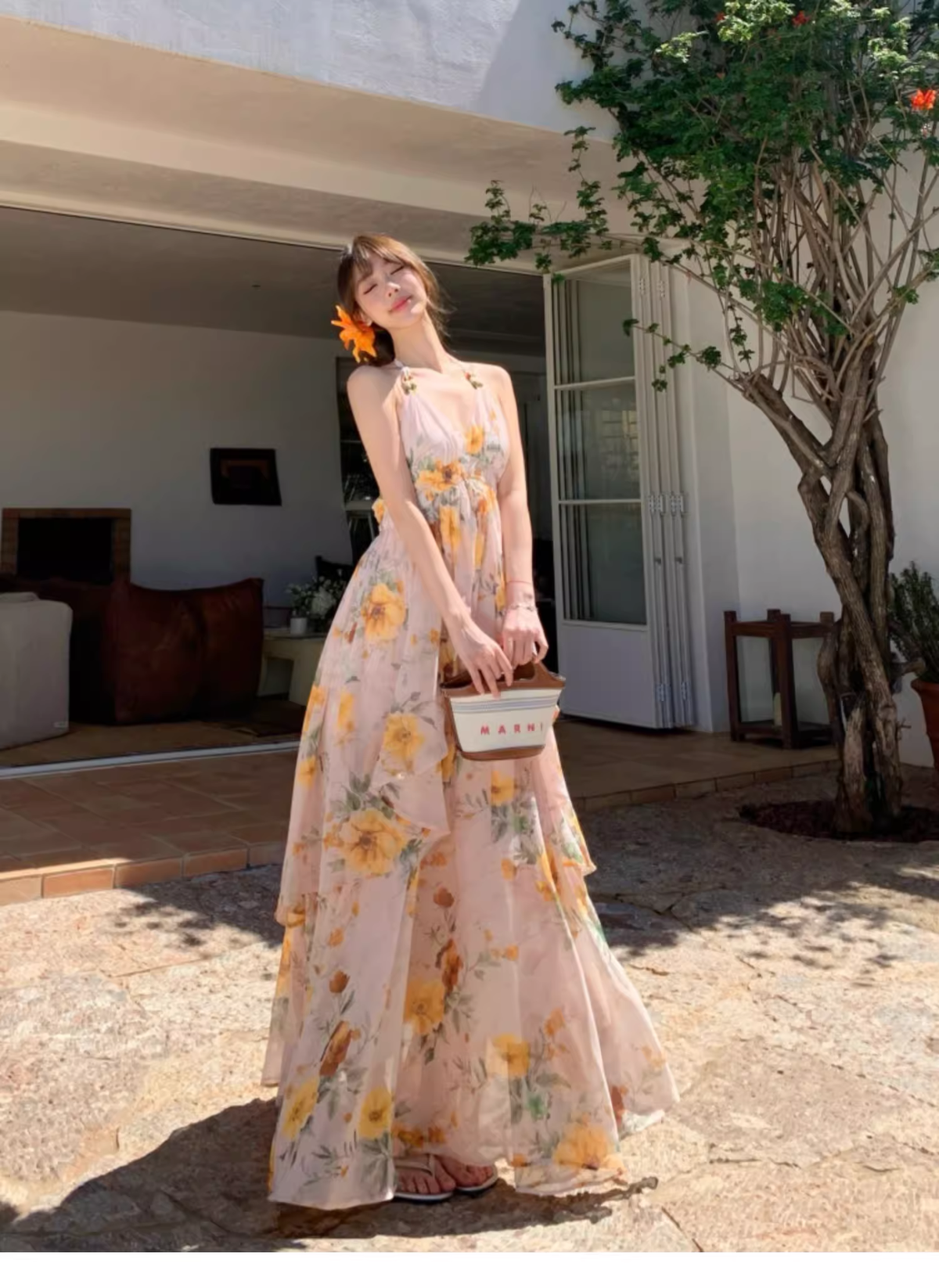 New Fashion Floral V-neck Design Elegant Beach Holiday A-line Sleeveless Halter Dress Summer HZ1024