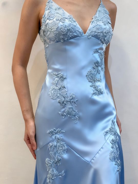 Green V-Neck Appliques Satin Mermaid Party Dress Open Back Evening Gowns