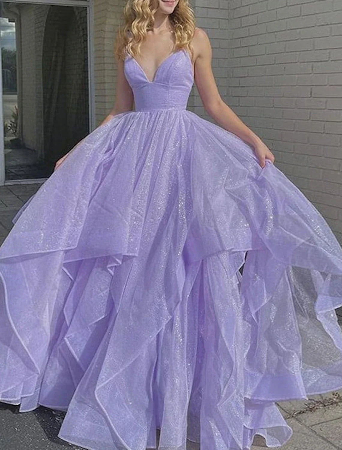 Aimishang Ball Gown Prom Dresses Glittering Dress Wedding Party Court Train Sleeveless Spaghetti Strap Tulle Backless with Sequin Ruffles