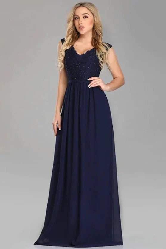 Gorgeous Navy Blue Lace Prom Dress Long V-Neck Beadings Evening Gowns