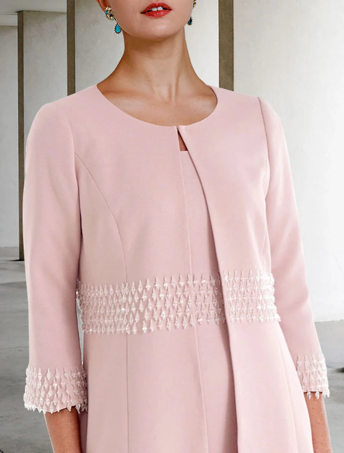 Two Piece Sheath / Column Mother of the Bride Dress Church Elegant Jewel Neck Knee Length Stretch Fabric Short Sleeve Jacket Dresses with Beading