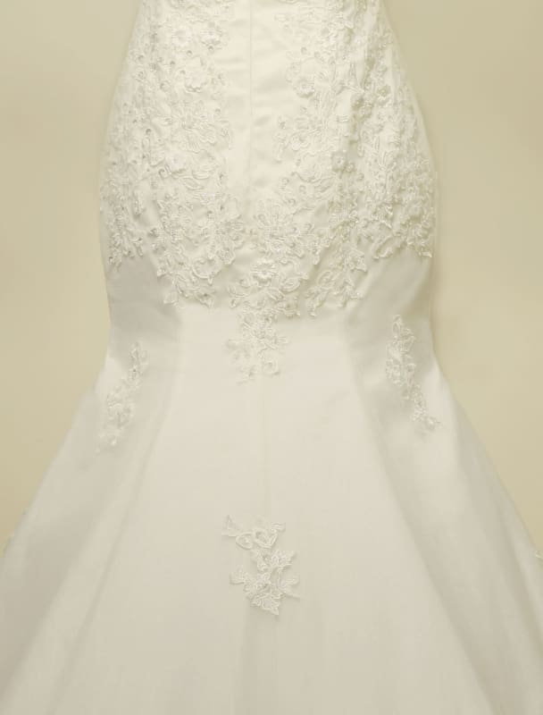 High Qulity Lace Mermaid Wedding Dress Illusion Chaple Train Ivory Beading Bridal Gown