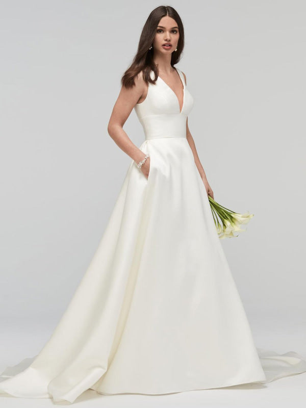 Ivory A-Line Wedding Dresses With Train Sleeveless Pockets V-Neck Backless Satin Fabric Long Bridal Gowns
