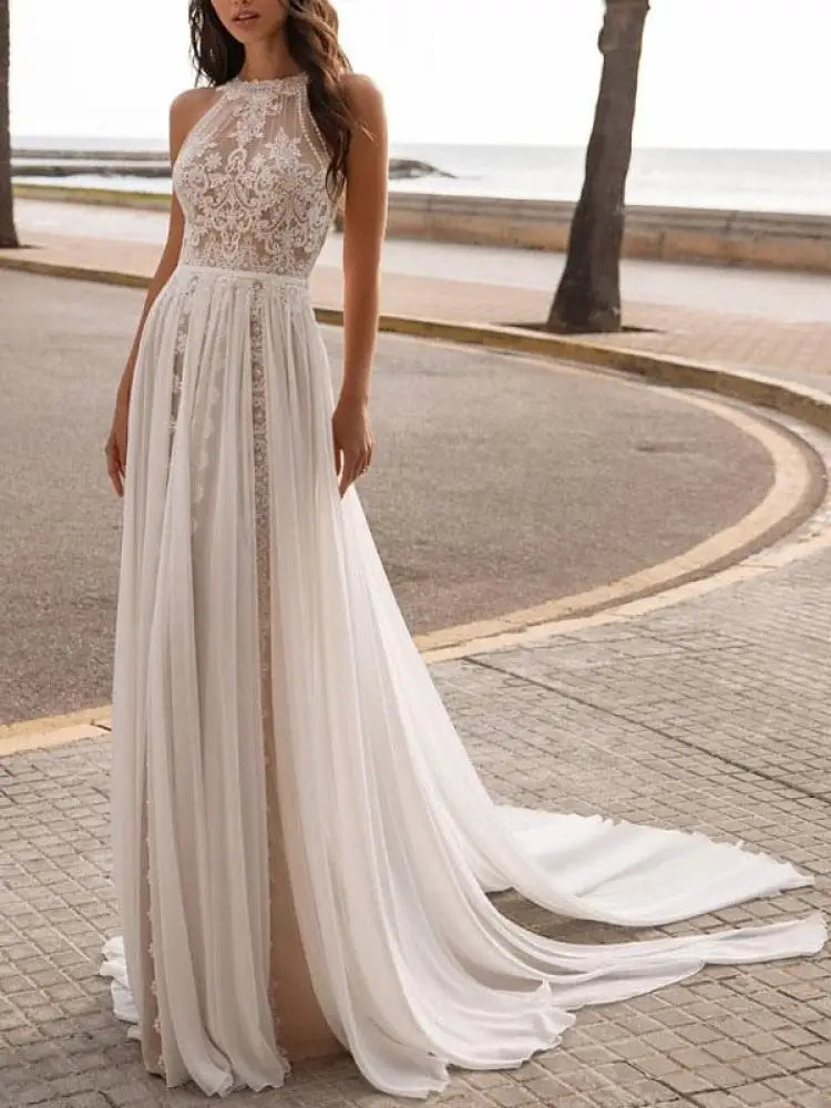 Ivory Wedding Dresses A Line With Court Train Sleeveless Applique Bridal Gowns