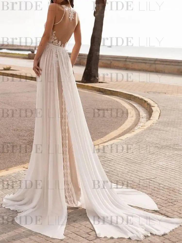 Ivory Wedding Dresses A Line With Court Train Sleeveless Applique Bridal Gowns