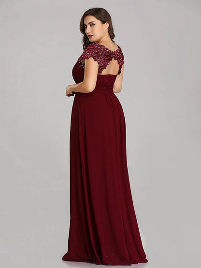 A-Line Mother of the Bride Dress Plus Size Jewel Neck Floor Length Chiffon Short Sleeve with Lace