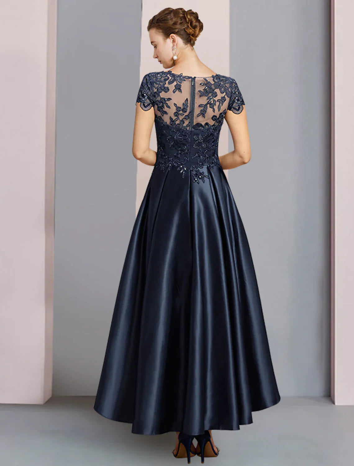 A-Line Mother of the Bride Dress Formal Wedding Guest Party Elegant High Low Scoop Neck Asymmetrical Tea Length Satin Lace Half Sleeve with Sequin Appliques
