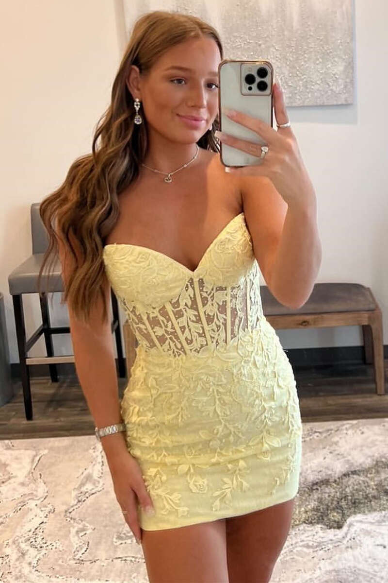 Lace Appliques Strapless Lace-Up Sleeveless Mini Homecoming Dress
