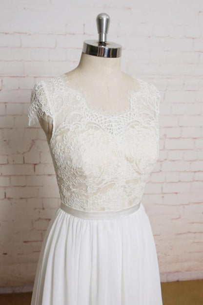 Lace Chiffon A-line Court Train Wedding Dress