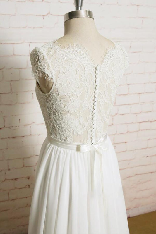 Lace Chiffon A-line Court Train Wedding Dress