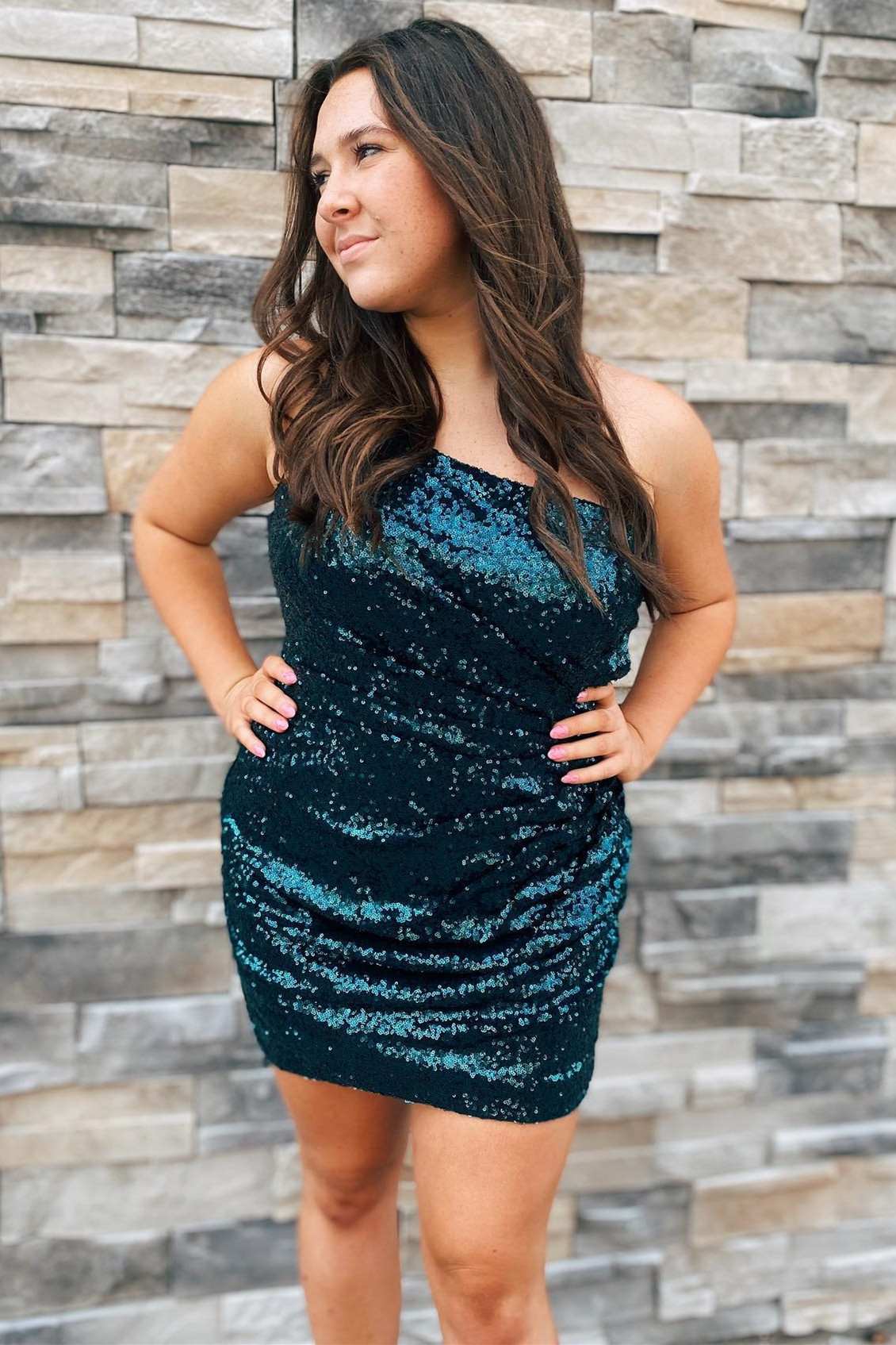 Black Sequin One-Shoulder Backless Tight Mini Dress