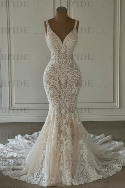 Mermaid Lace Sweetheart Wedding Dress V-neck Long Bridal Dress with Train