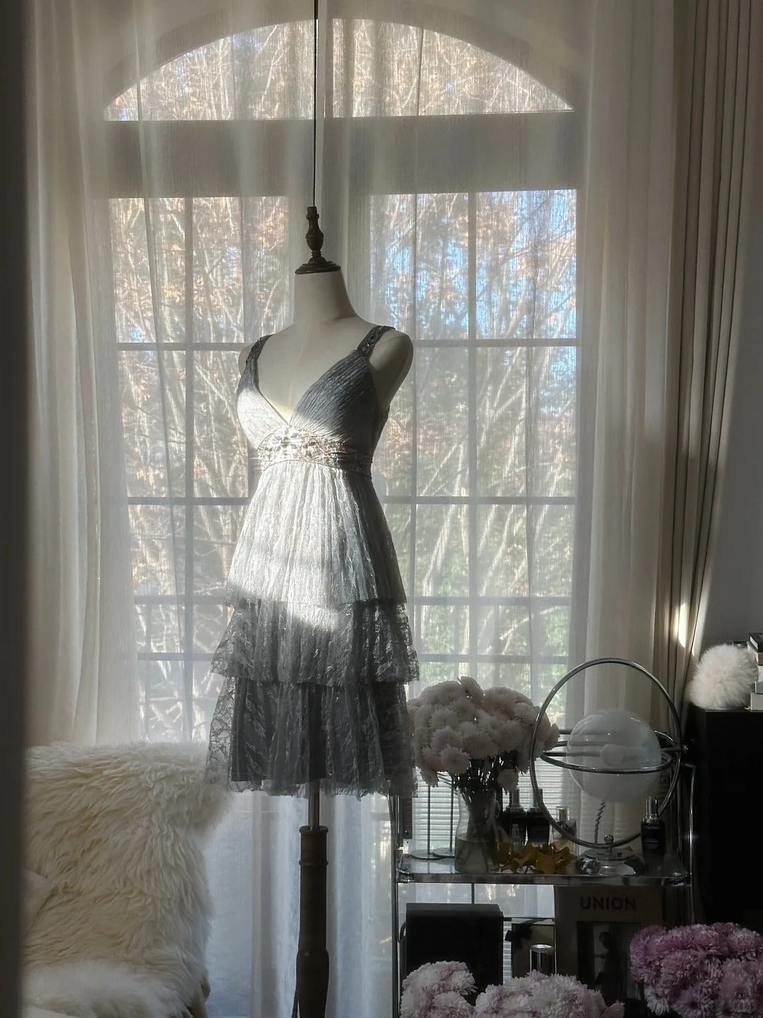 Chic Gray Beading Appliques A-line V-neck Tiered Party Dresses Homecoming Dresses, HZ1024