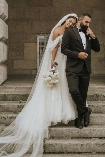 Wedding Dress Off The Shoulder A Line Lace Tulle Bridal Dress Floor Length Elegant