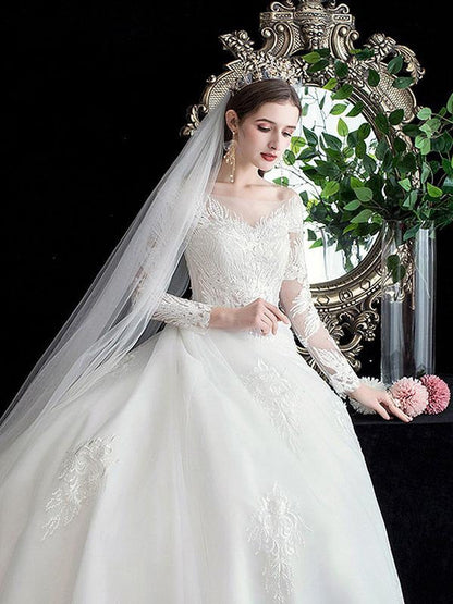 New White Wedding Dress Ball Gown Cathedral Train Jewel Neck 3/4 Length Sleeves Natural Waist Applique Satin Fabric Bridal Dresses