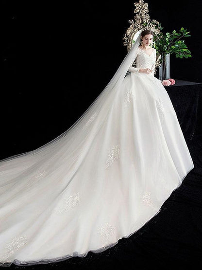 New White Wedding Dress Ball Gown Cathedral Train Jewel Neck 3/4 Length Sleeves Natural Waist Applique Satin Fabric Bridal Dresses