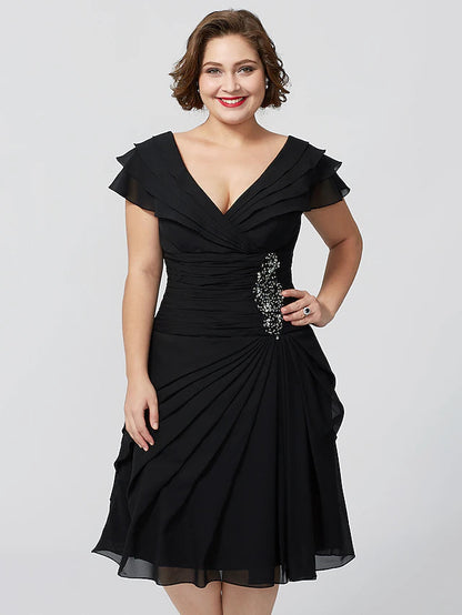 A-Line Mother of the Bride Dress Plus Size Elegant Sexy V Neck Knee Length Chiffon Short Sleeve No with Beading