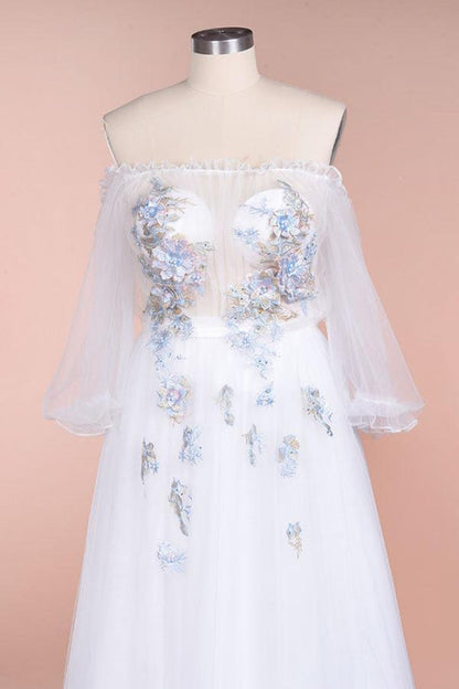 Off-the-Shoulder Appliques Tulle Wedding Dress