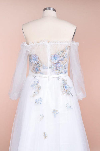 Off-the-Shoulder Appliques Tulle Wedding Dress