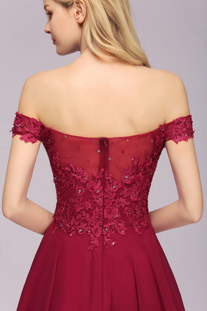 Off-the-shoulder Short Lace Bridesmaid Dresses