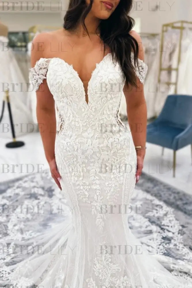 Off-the-Shoulder Sweetheart Ivory Lace Wedding Dress Mermaid Bridal Gown