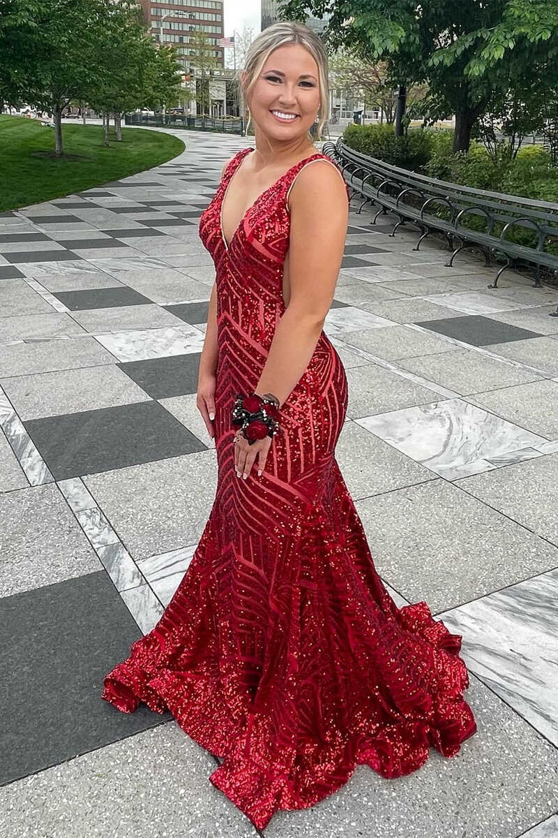 Plunging V-Neck  Sequins Sleeveless Mermaid Long Evening Prom Dress