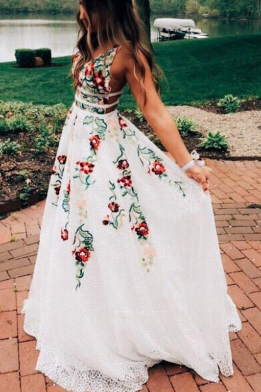 Princess V Neck Floral Embroidery Dress with Pocket Long Lace Prom Dresses