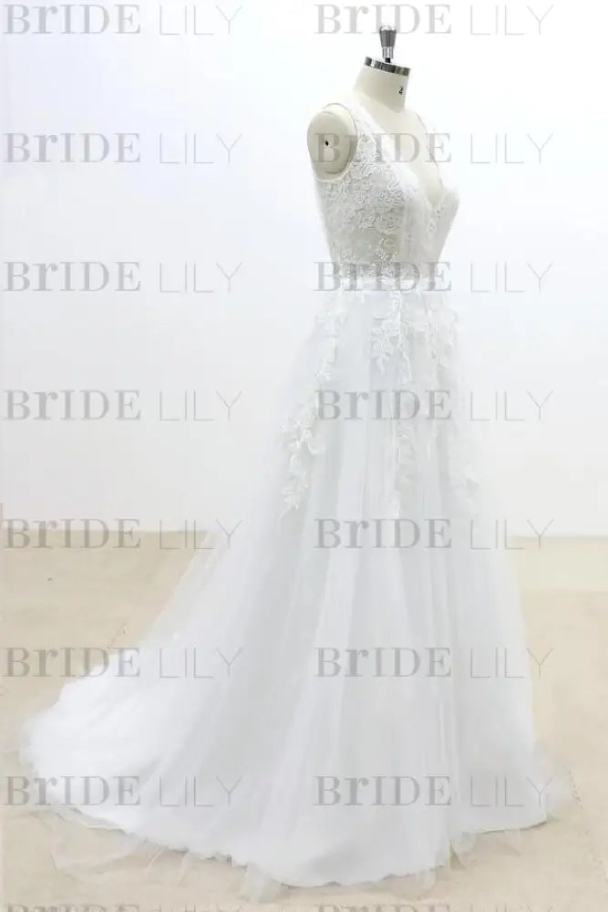 Ruffle V-neck Appliques Tulle A-line Wedding Dress
