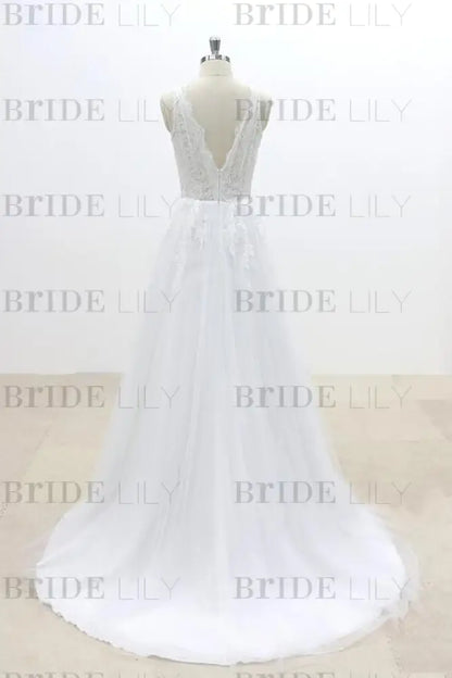 Ruffle V-neck Appliques Tulle A-line Wedding Dress