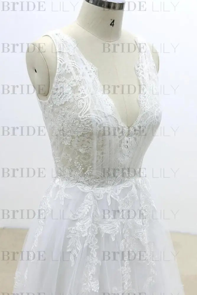 Ruffle V-neck Appliques Tulle A-line Wedding Dress