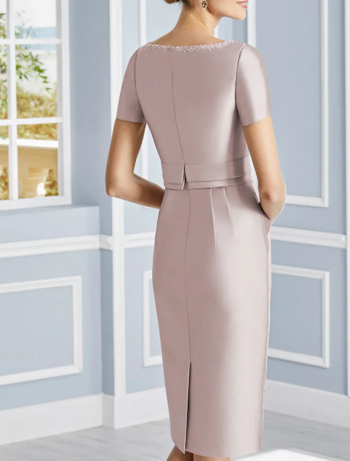 Two Piece Sheath / Column Mother of the Bride Dress Wedding Guest Church Elegant Luxurious Jewel Neck Knee Length Satin Short Sleeve with Pearls