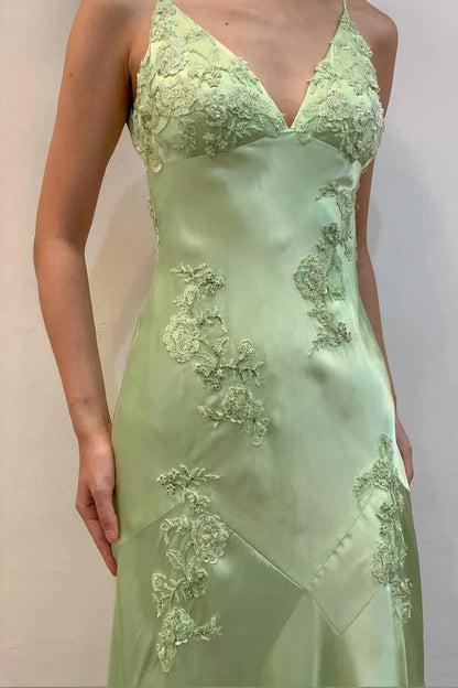 Green V-Neck Appliques Satin Mermaid Party Dress Open Back Evening Gowns